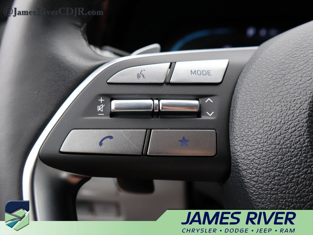 Used 2025 Hyundai Palisade SEL FWD image 27