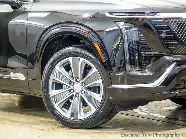 New 2026 Cadillac Vistiq Luxury w/ LPO, Floor Liner Package image 3