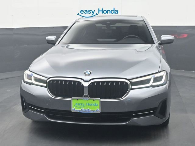 Used 2021 BMW 530i xDrive w/ Convenience Package image 3