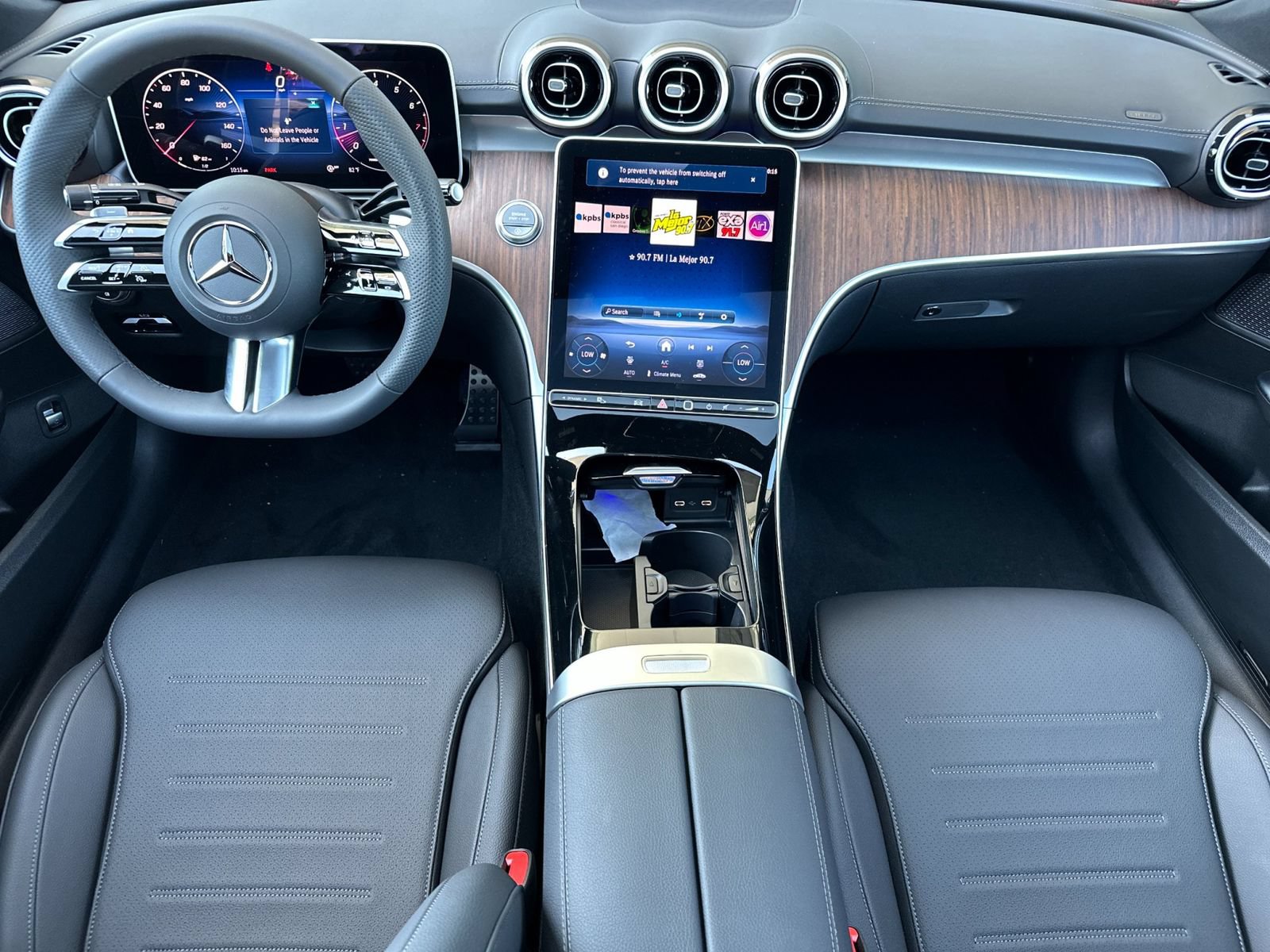 Used 2025 Mercedes-Benz C 300 4MATIC Sedan image 14