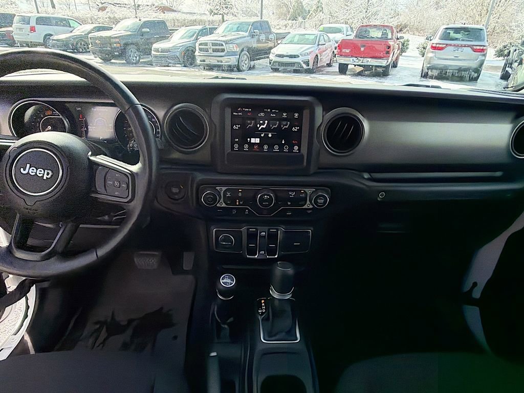 Used 2023 Jeep Wrangler Sport S image 16