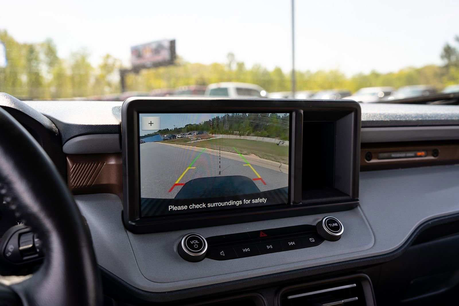 Used 2022 Ford Maverick Lariat w/ Equipment Group 500A Standard AWD/4WD image 24