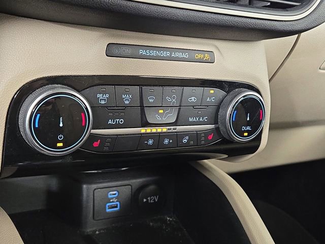 Used 2022 Ford Escape SEL w/ Technology Package image 19