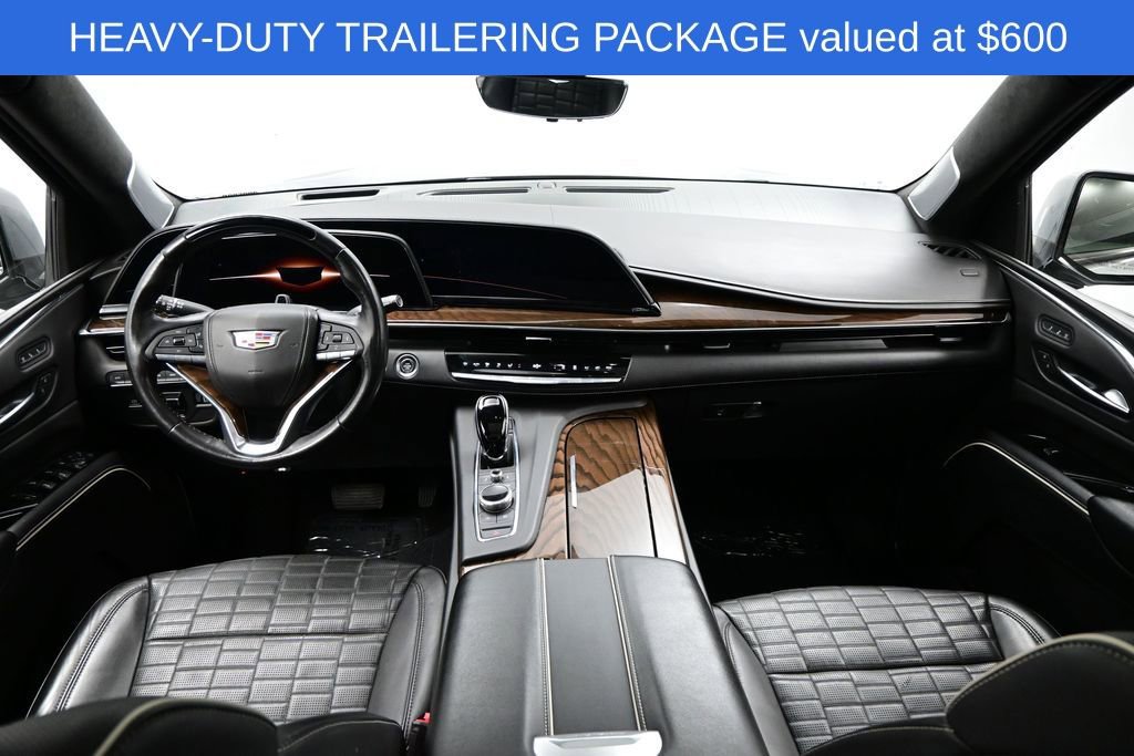 Used 2023 Cadillac Escalade ESV Sport Platinum w/ LPO, ONYX Package AWD/4WD image 9
