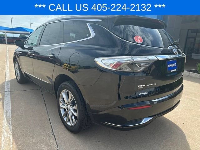 Used 2023 Buick Enclave Avenir AWD/4WD image 4