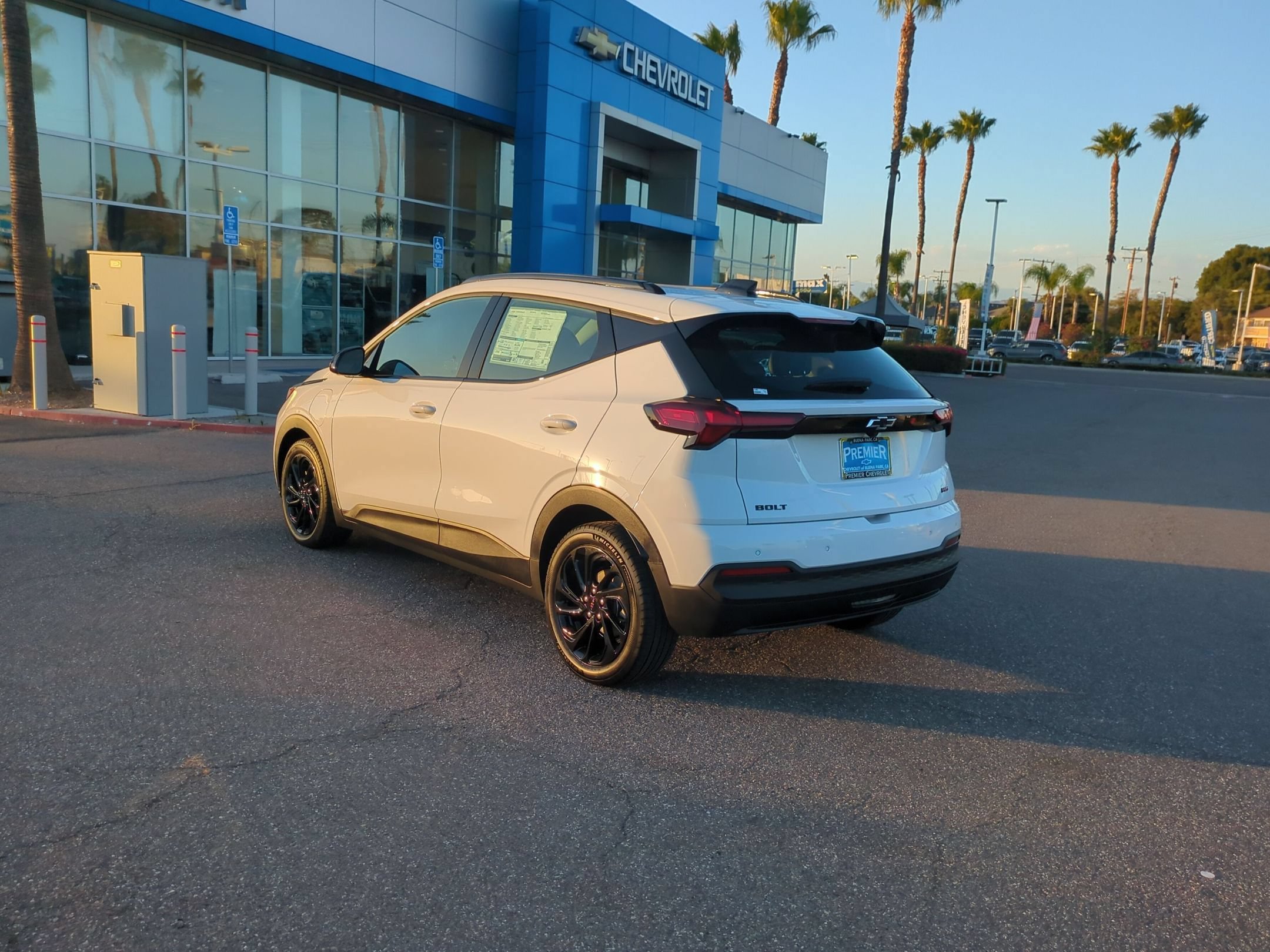 New 2027 Chevrolet Bolt RS w/ Technology Package FWD image 3