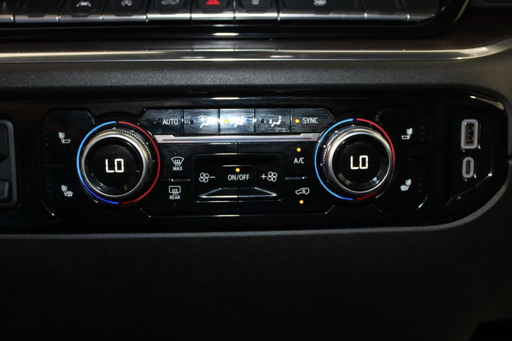 Used 2025 GMC Sierra 1500 SLT image 54