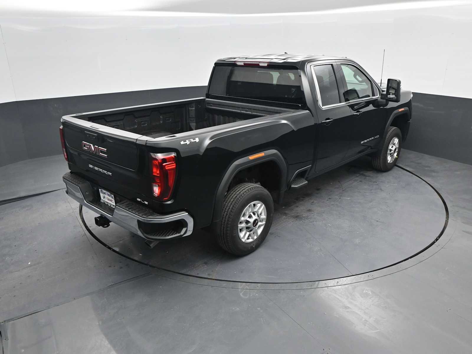 New 2026 GMC Sierra 2500 SLE w/ SLE Value Package; image 32