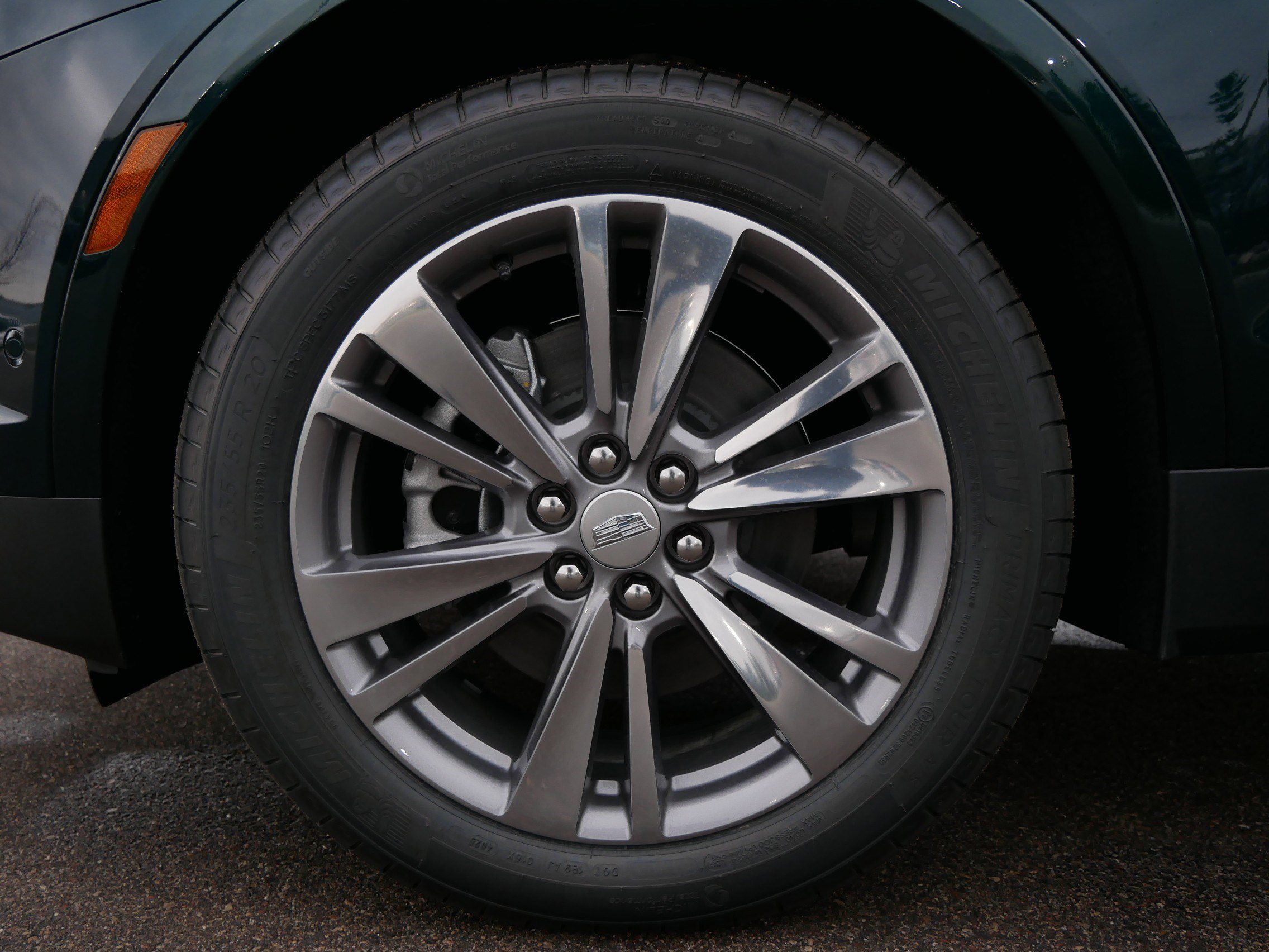 New 2026 Cadillac XT5 Premium Luxury w/ Driver Assist Package image 13