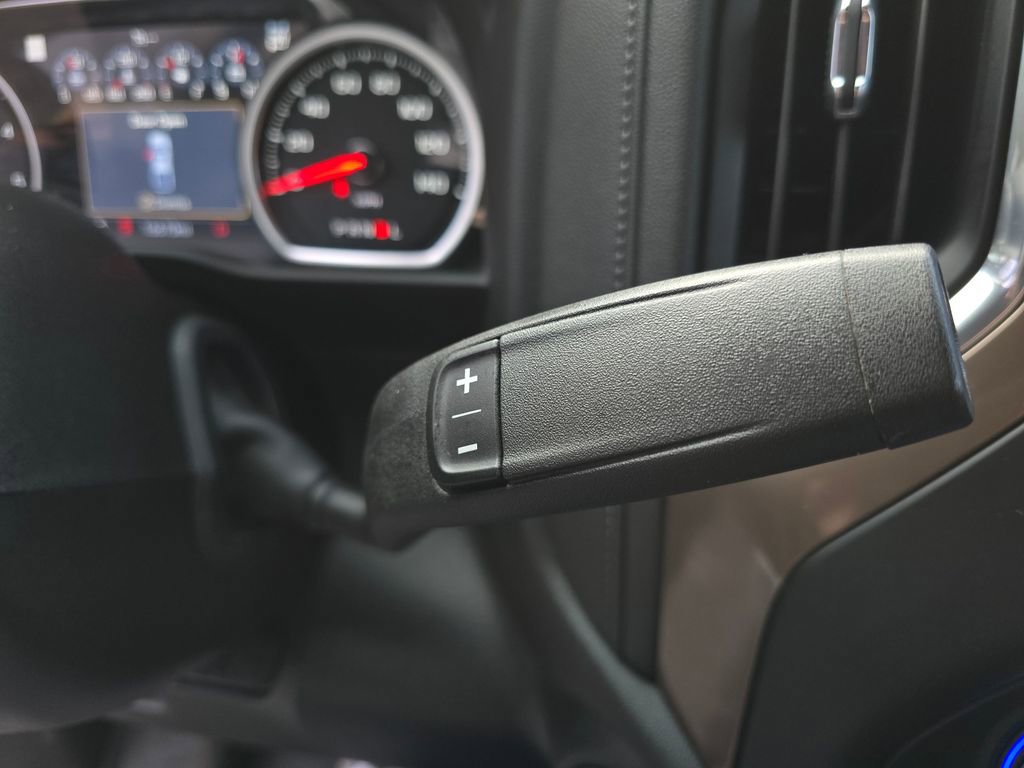 Used 2023 Chevrolet Silverado 3500 High Country image 63