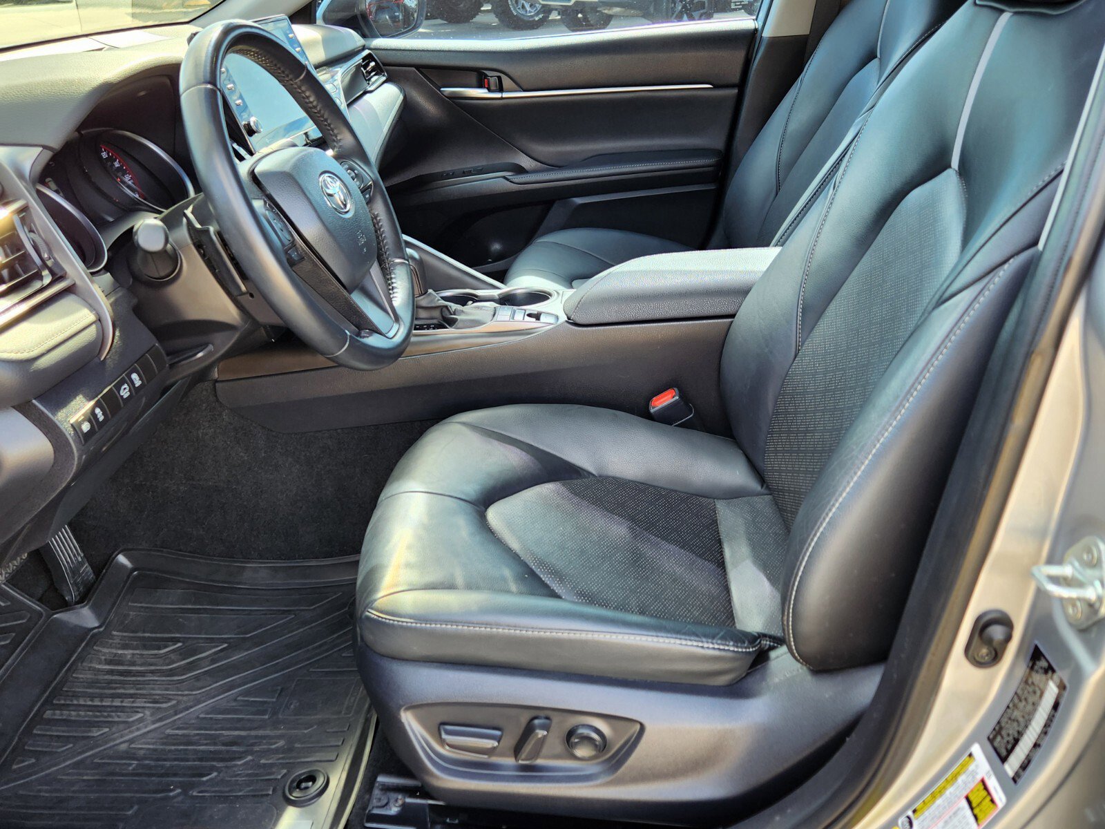 Certified 2022 Toyota Camry XSE image 4