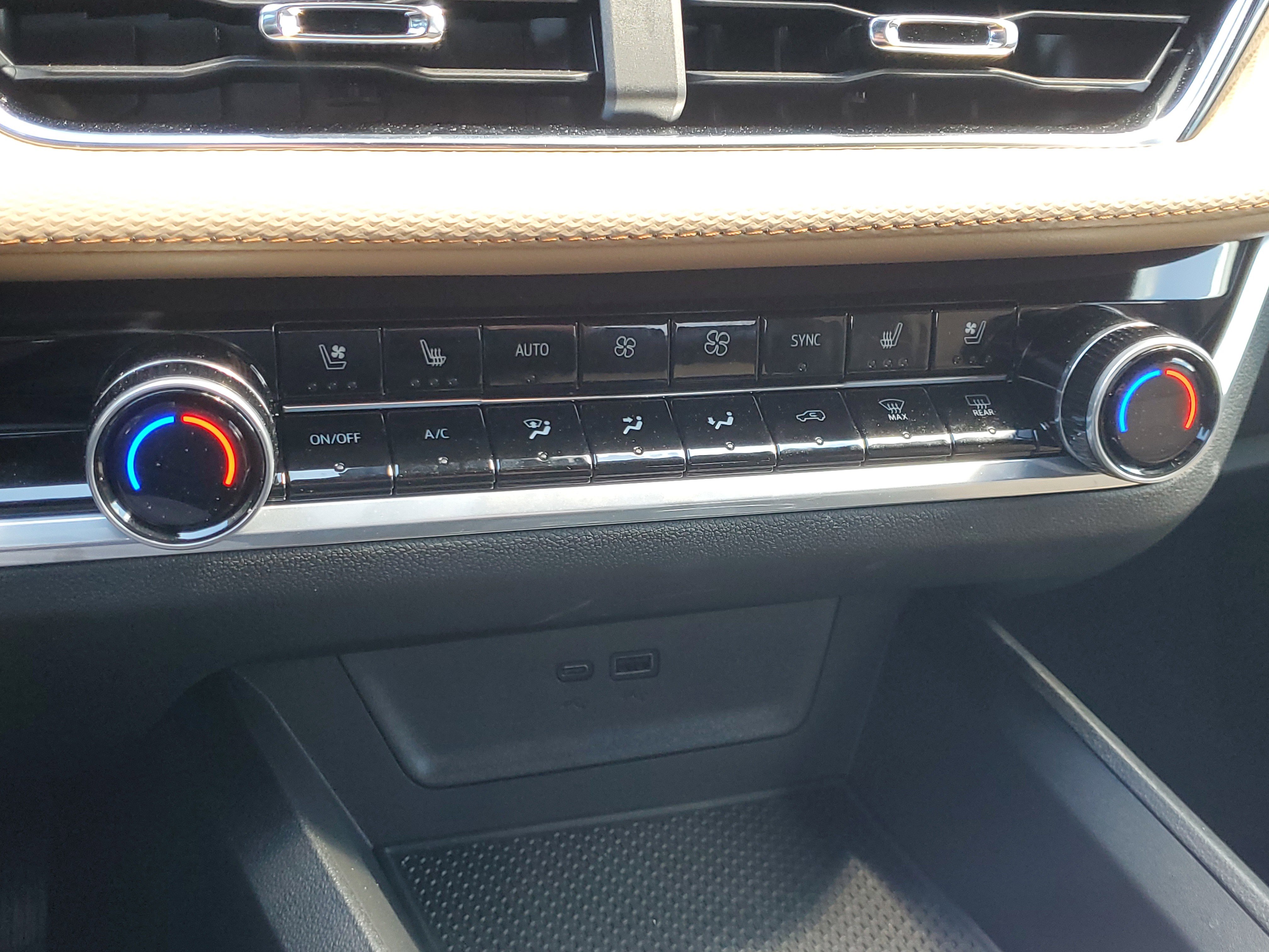 Used 2026 Chevrolet Equinox ACTIV w/ Convenience Package III image 26