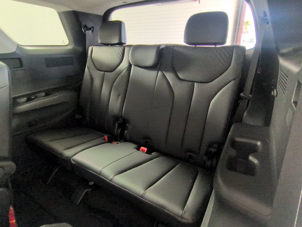 Used 2025 Hyundai Palisade XRT AWD/4WD image 18