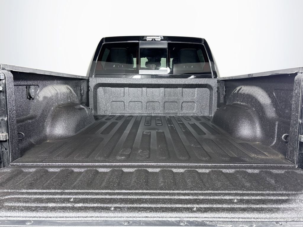 New 2026 RAM 3500 Laramie w/ Sport Appearance Package AWD/4WD image 21