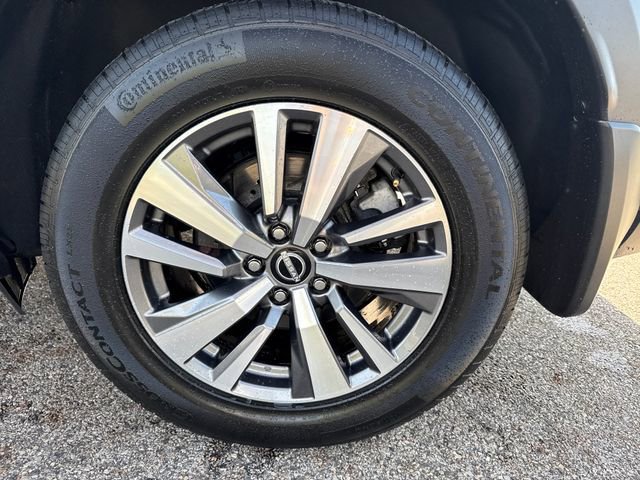 Used 2022 Nissan Pathfinder SL image 10