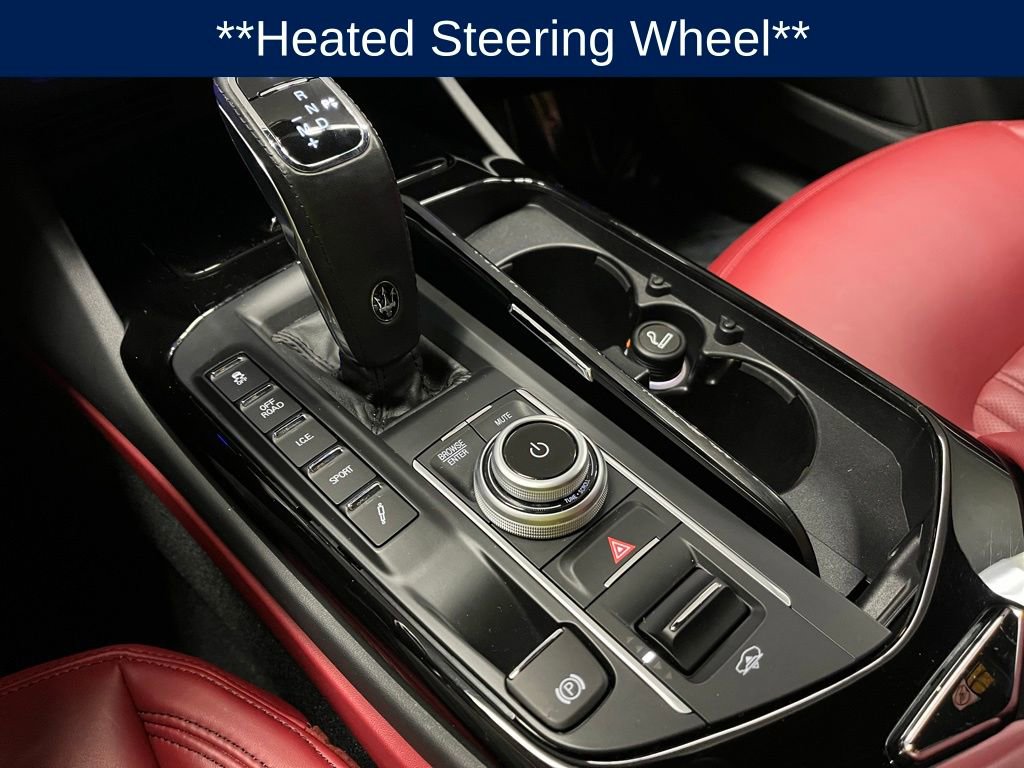 Used 2021 Maserati Levante image 11