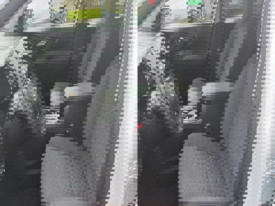 Used 2024 Chevrolet Equinox LT image 42