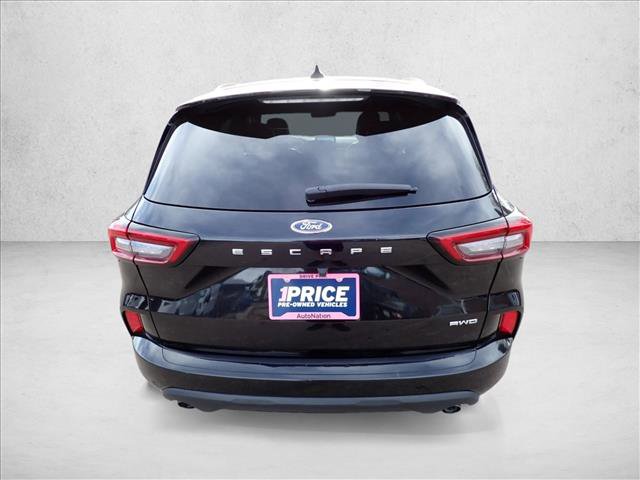 Used 2024 Ford Escape ST-Line image 3