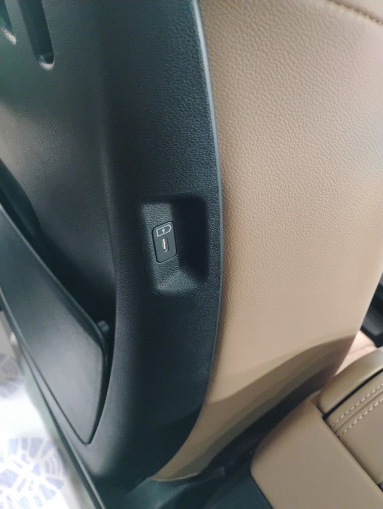 New 2026 Hyundai Santa Fe Limited image 28