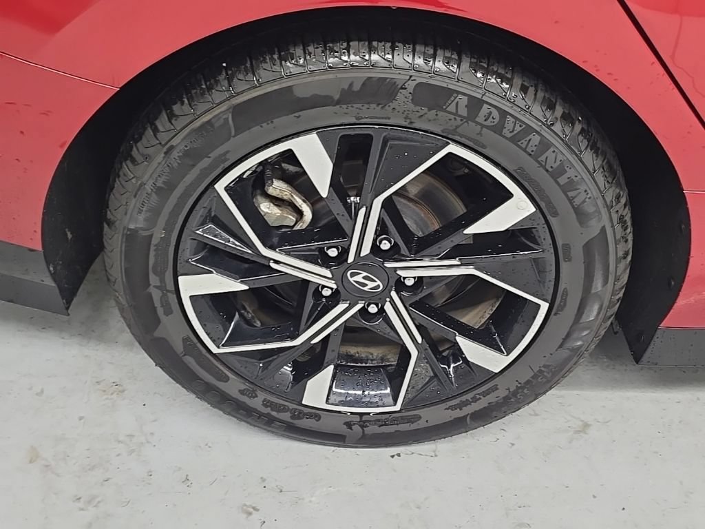 Certified 2025 Hyundai Sonata SEL FWD image 40