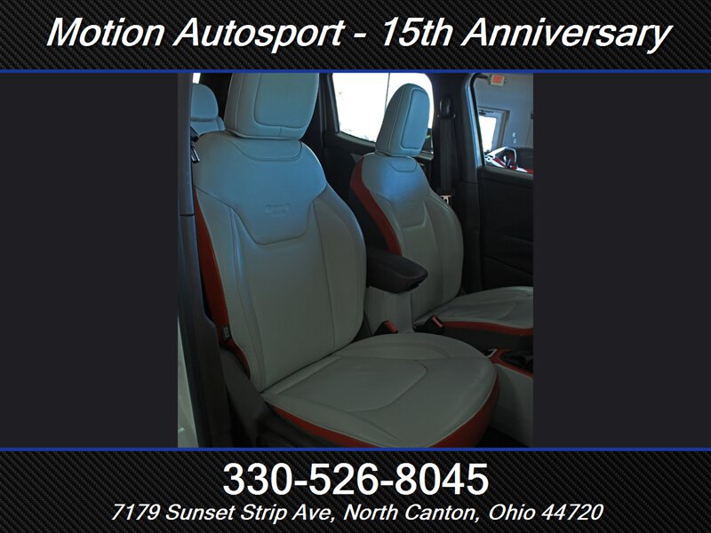 Used 2016 Jeep Renegade Limited FWD image 28