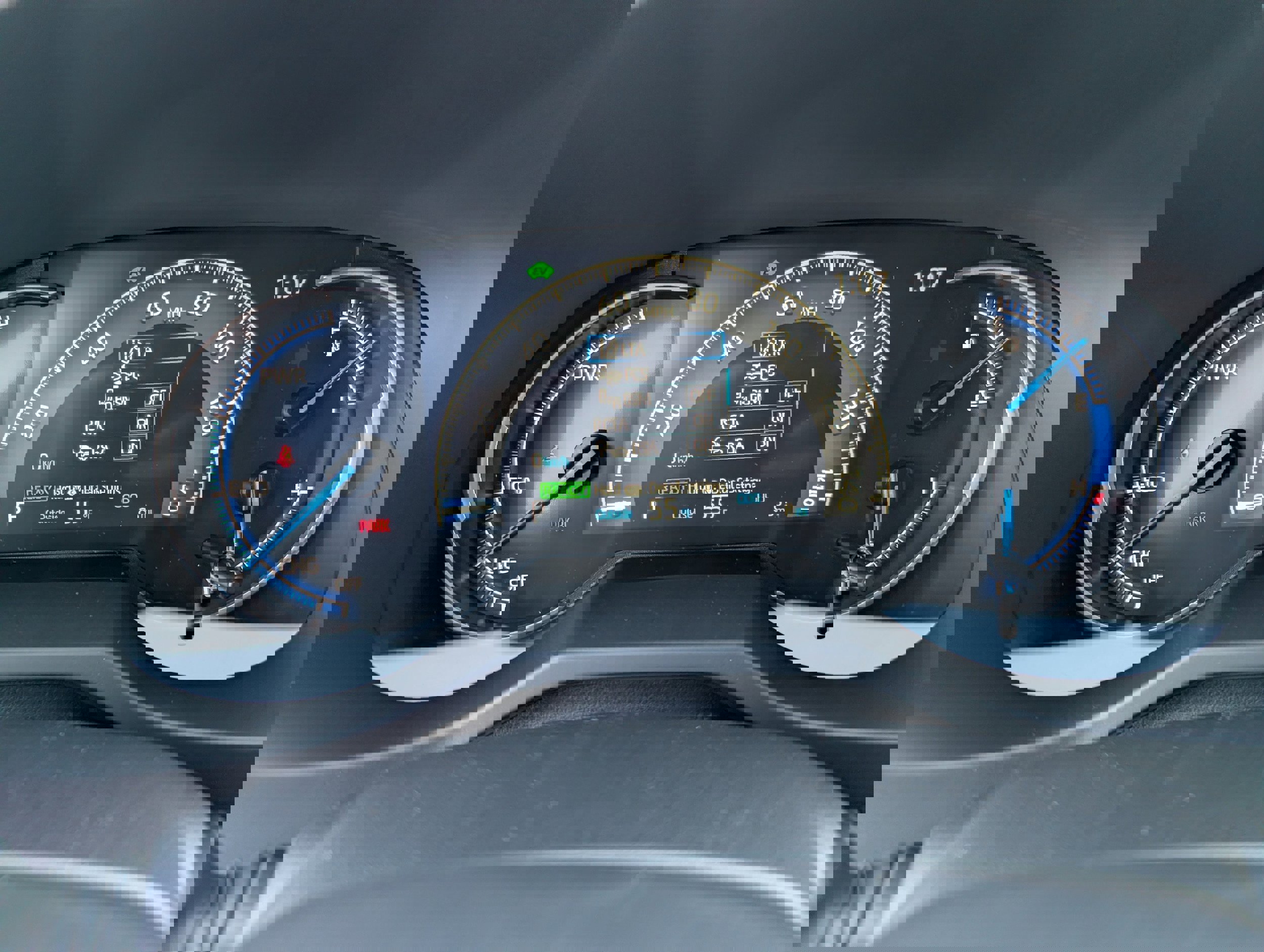 New 2025 Toyota RAV4 XLE image 19