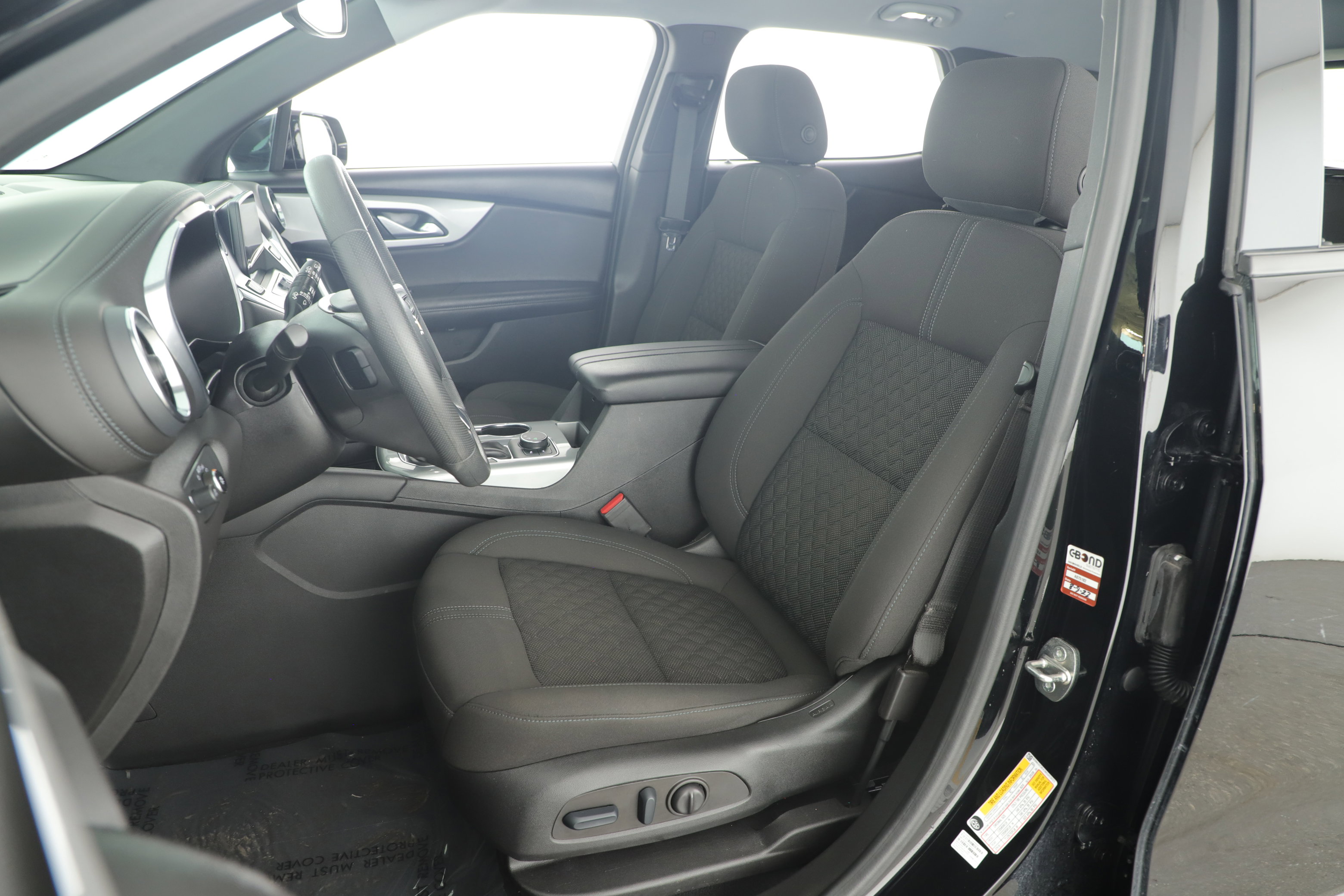 Used 2022 Chevrolet Blazer LT image 12