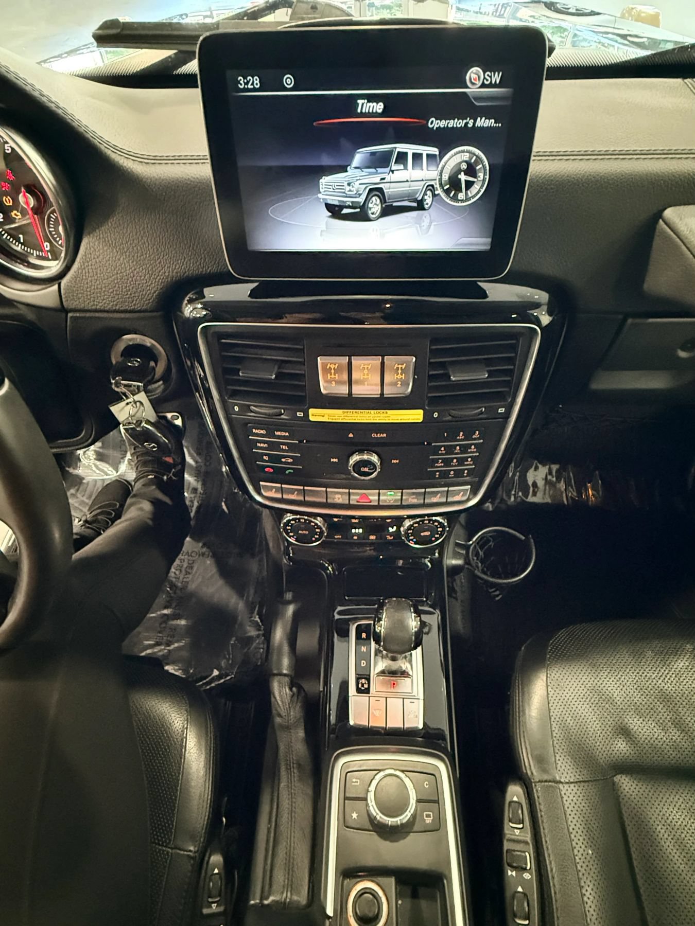 Used 2017 Mercedes-Benz G 550 image 30