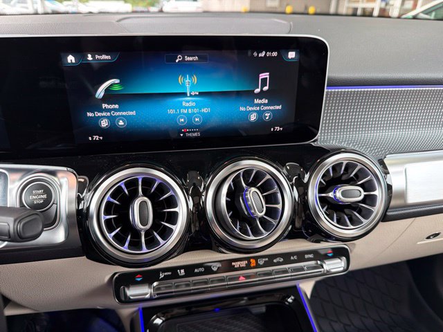 Used 2021 Mercedes-Benz GLB 250 4MATIC image 22