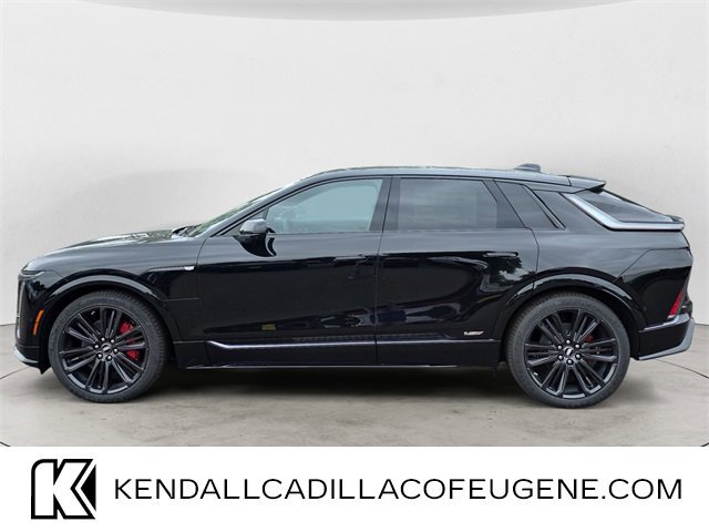 New 2026 Cadillac Lyriq V image 2
