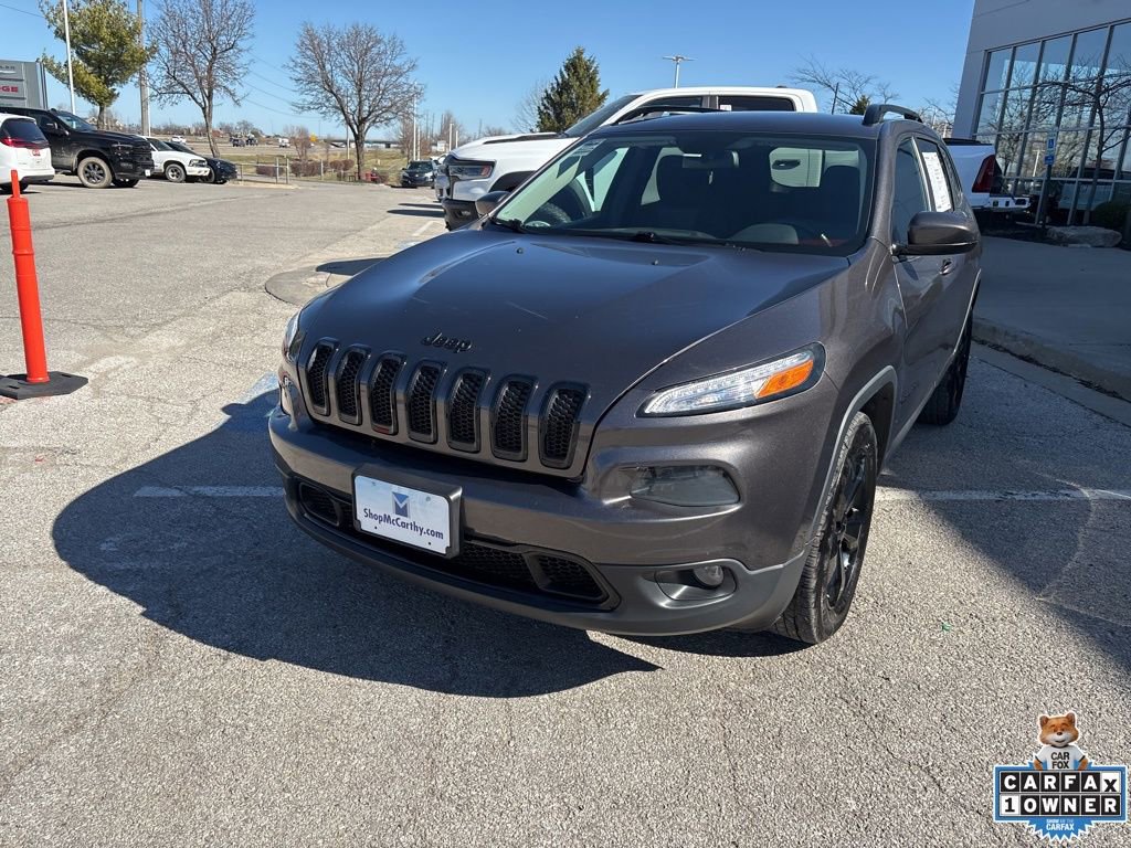 Used 2018 Jeep Cherokee Latitude w/ Altitude Package image 11