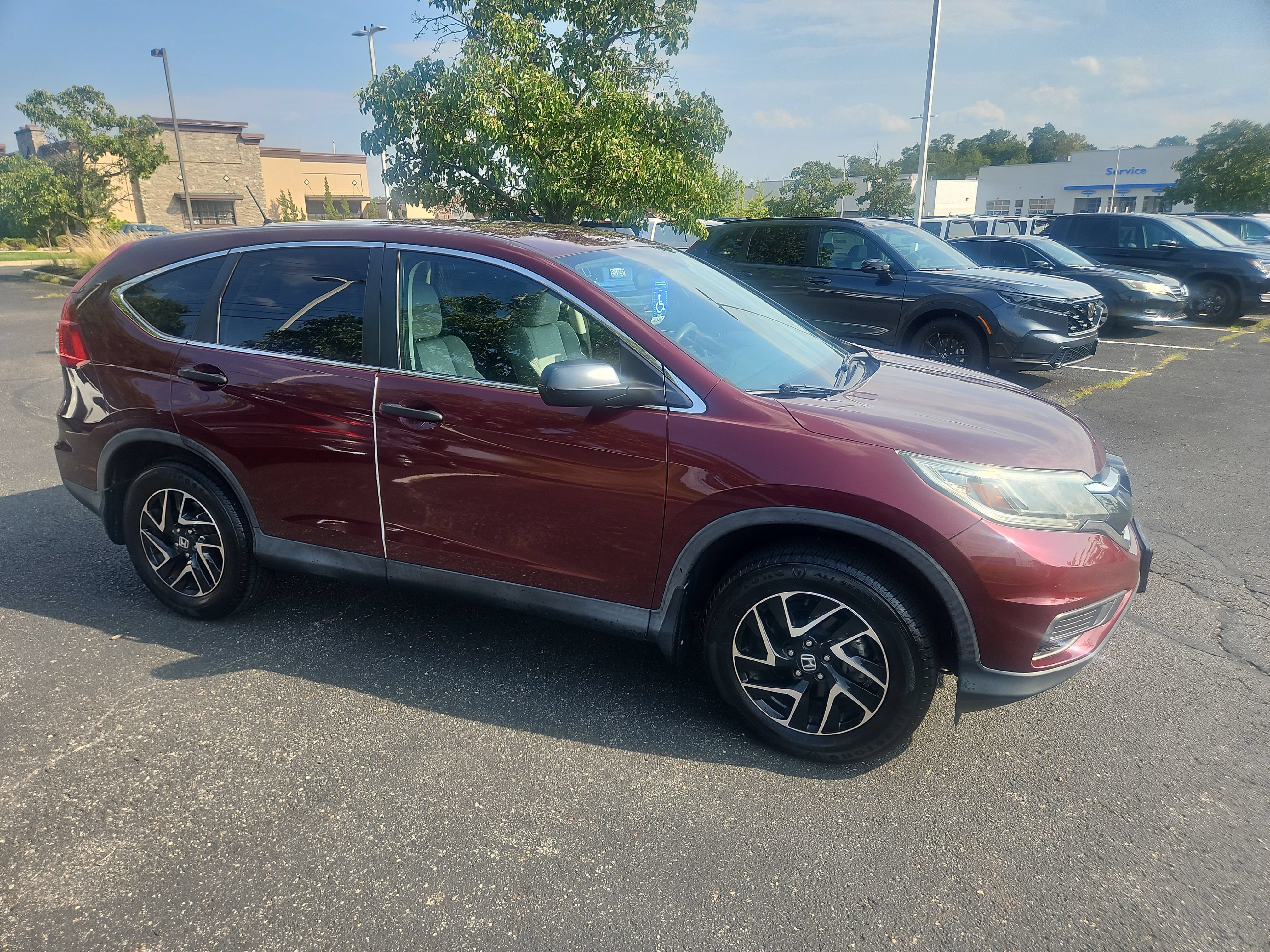 Used 2016 Honda CR-V SE image 9