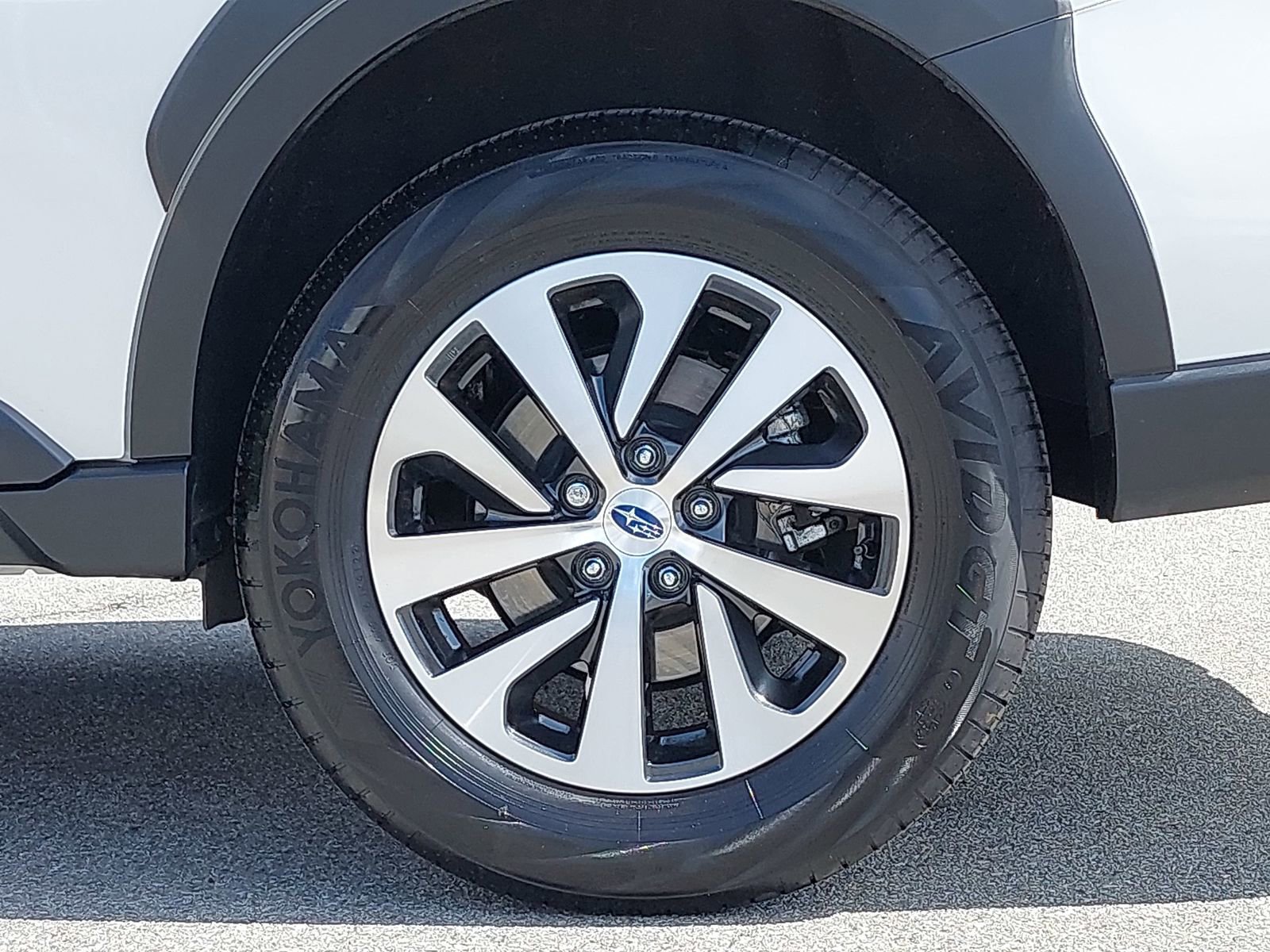 Certified 2023 Subaru Outback Premium image 33