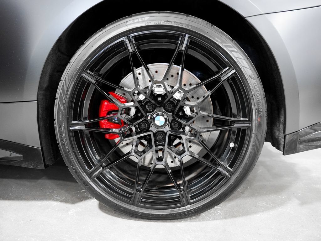 Used 2021 BMW M4 Coupe w/ M Carbon Exterior Package RWD image 39