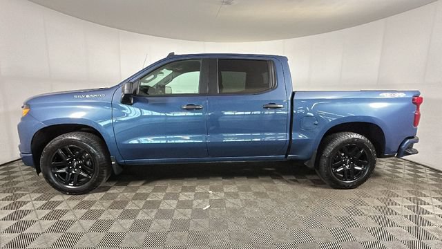 Used 2024 Chevrolet Silverado 1500 Custom AWD/4WD image 5