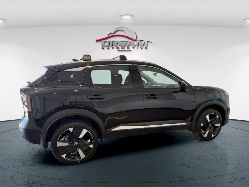 New 2026 Nissan Kicks SR FWD image 18