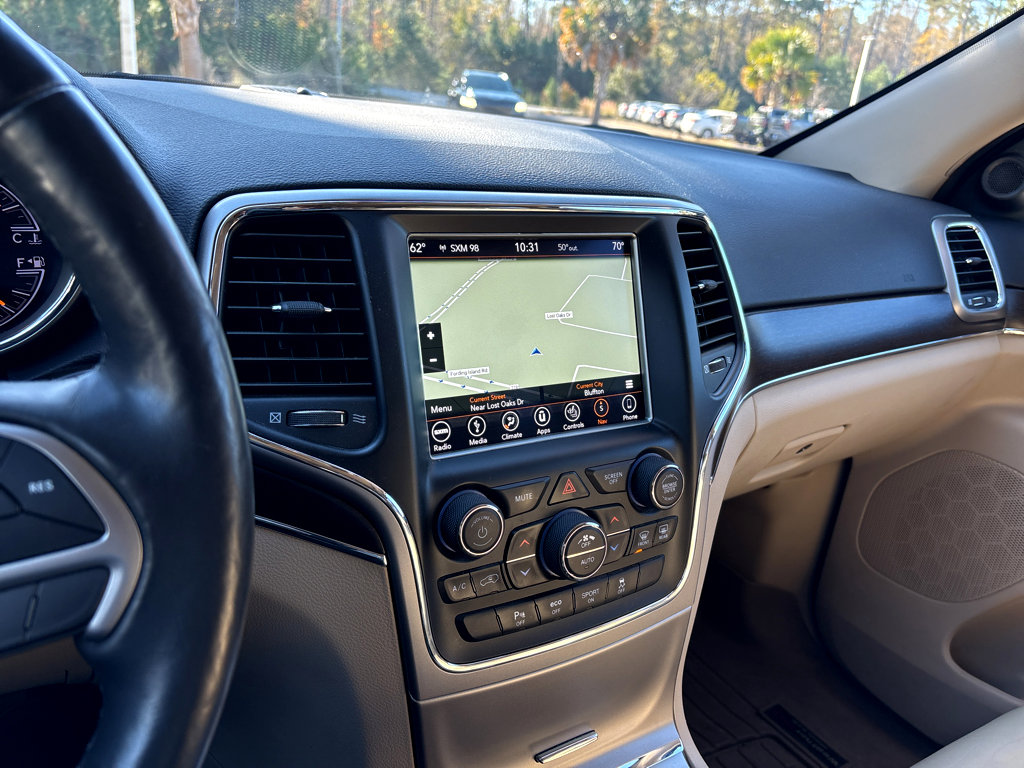 Used 2018 Jeep Grand Cherokee Limited w/ Trailer Tow Group IV image 11