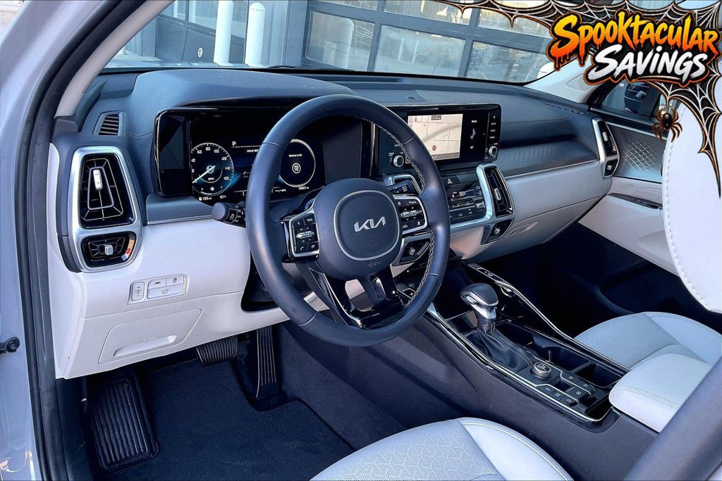 Used 2023 Kia Sorento SX FWD image 13