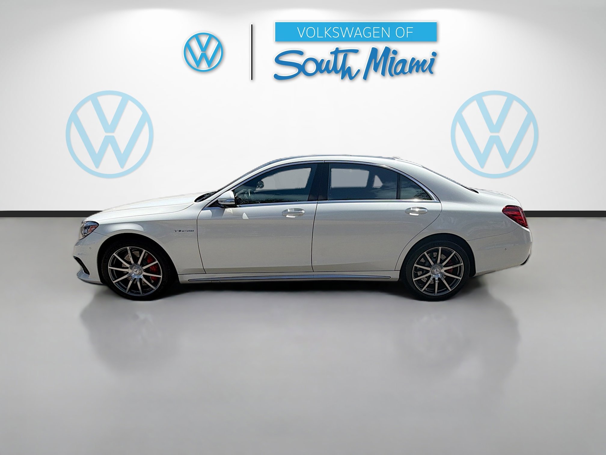 Used 2015 Mercedes-Benz S 63 AMG 4MATIC Sedan image 4