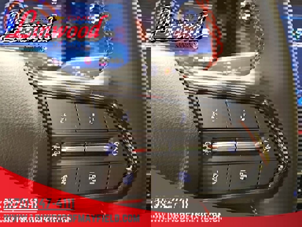 New 2026 Chevrolet Traverse RS image 24