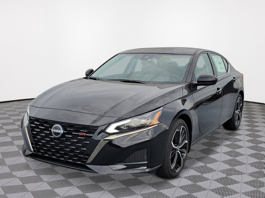 New 2025 Nissan Altima 2.5 SR image 8