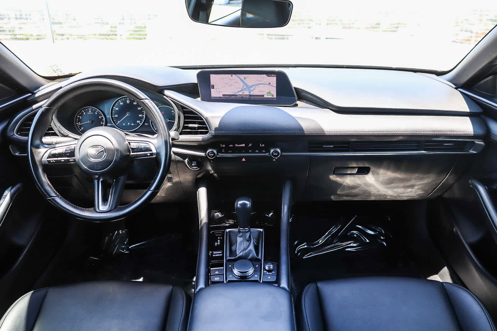 Used 2024 MAZDA MAZDA3 s FWD image 12