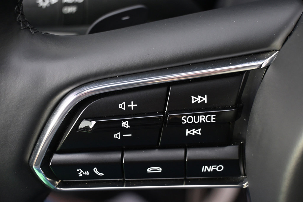 Certified 2026 MAZDA CX-90 Plug-In Hybrid w/ Preferred AWD/4WD image 35