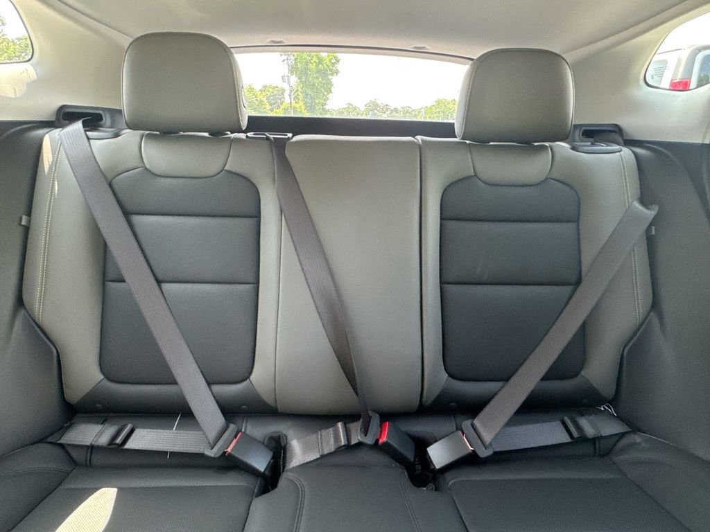 New 2026 Chevrolet Trax ACTIV FWD image 33