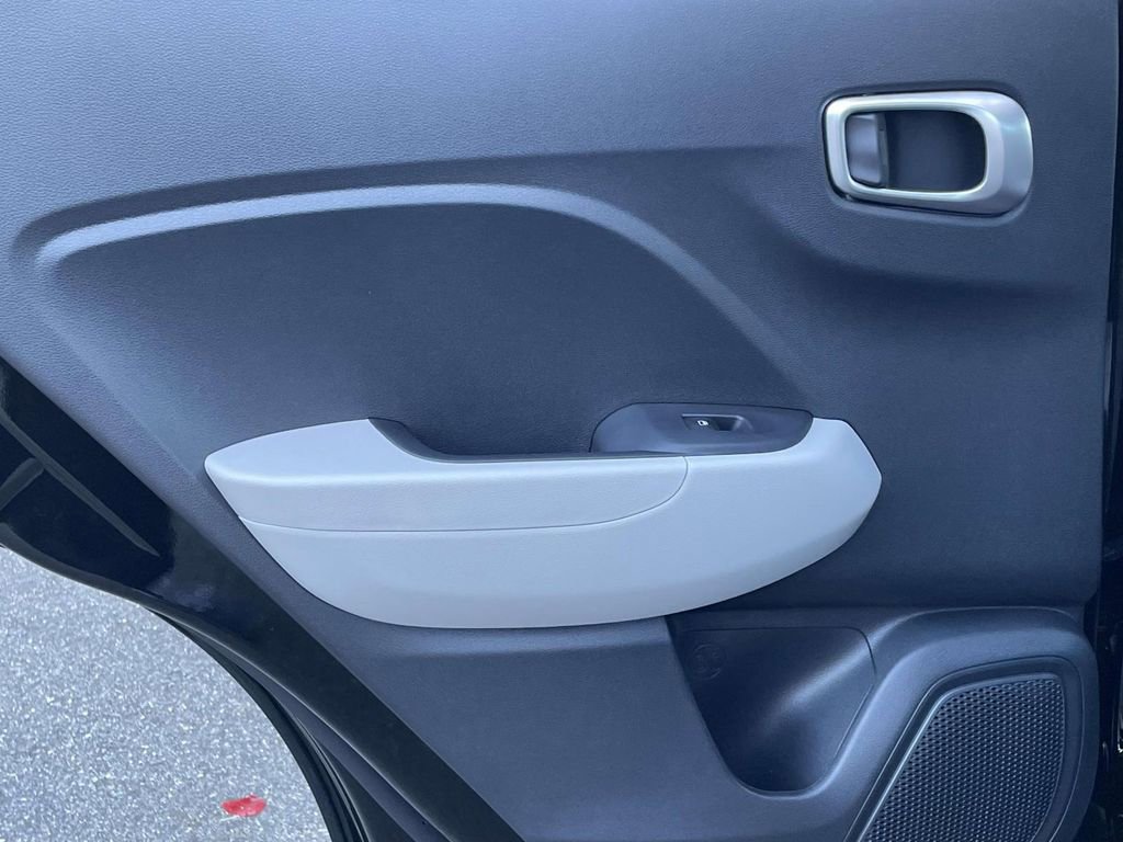 New 2026 Hyundai Venue SEL FWD image 10