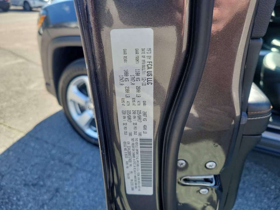 Used 2019 Jeep Compass Latitude w/ Popular Equipment Group image 38