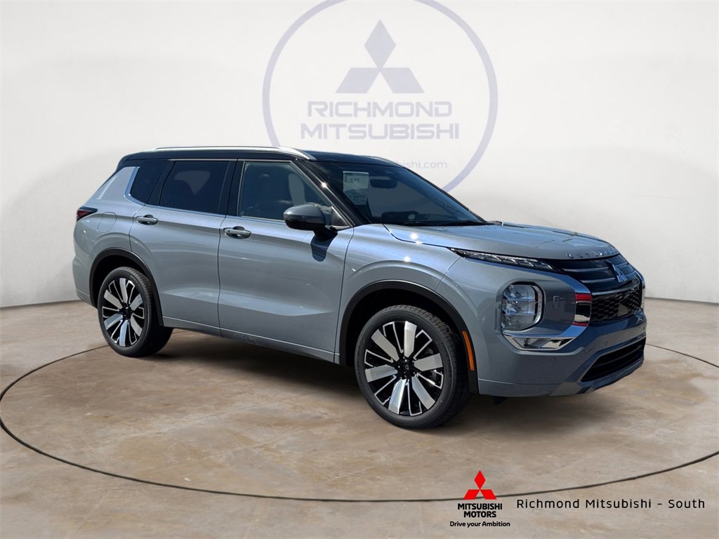 New 2025 Mitsubishi Outlander SEL image 1