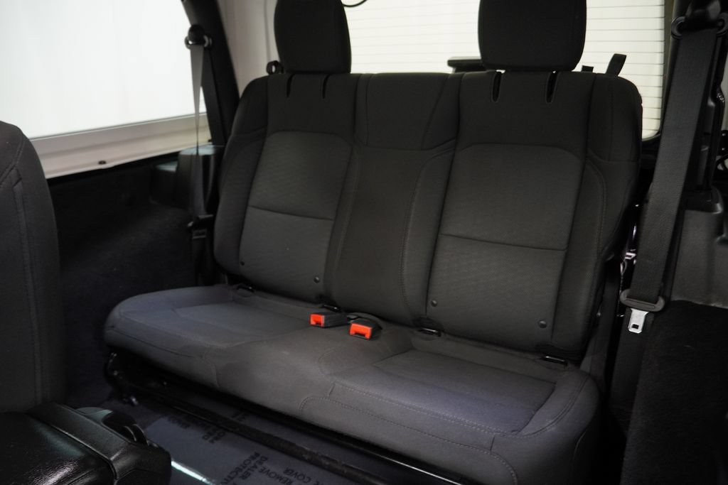 Certified 2020 Jeep Wrangler Sport AWD/4WD image 18