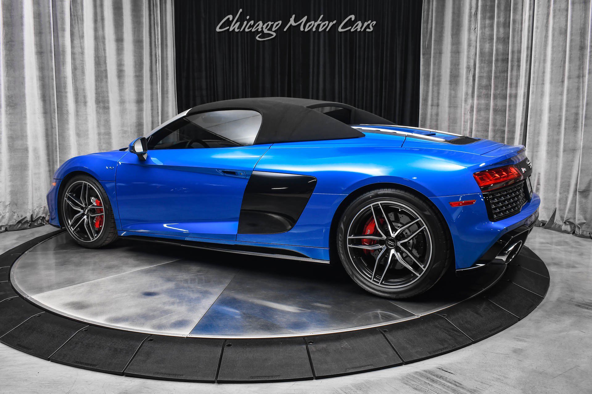 Used 2020 Audi R8 V10 image 35