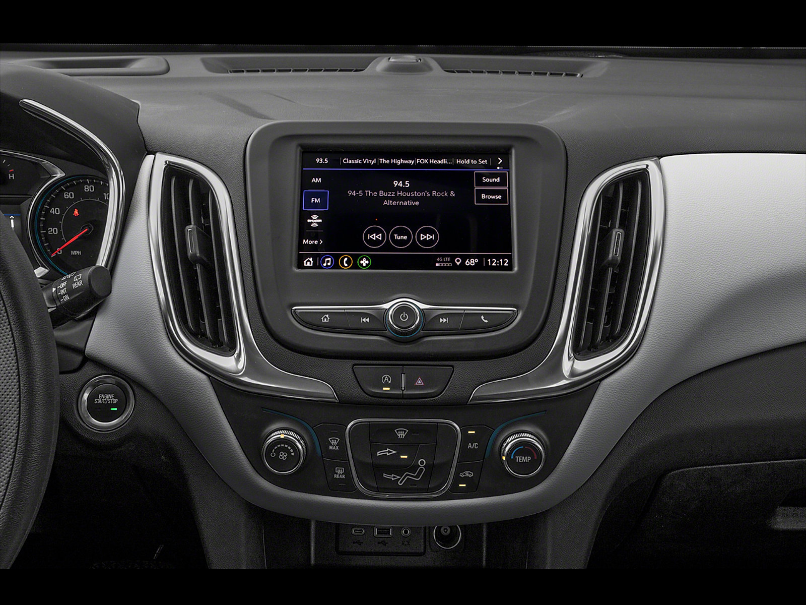 Used 2023 Chevrolet Equinox LT image 10